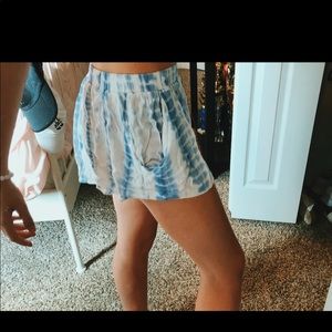 Forever 21 blue and white dyed shorts